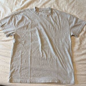 Abercrombie & Fitch Light Gray Short Sleeve Tee